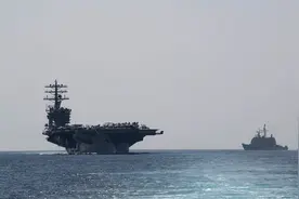 “尼米兹”号驶离中东，美国防部：留在这里并不符合美国需要图片