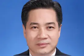 政法人事录｜张泽军当选青海省高级人民法院院长图片