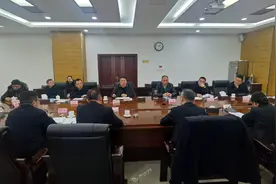 马文森会见西南水泥有限公司党委书记白彦图片