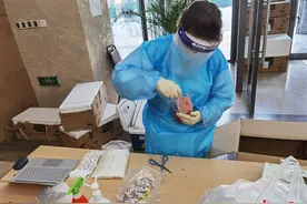 中国铁建国际集团开展系列送温暖活动 送“福”进万家图片