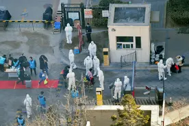 北京大兴融汇社区集中隔离居民开始解除集中隔离图片