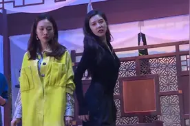 我就是演员：青蛇 白蛇下凡！王霏霏宋妍霏两姐妹诠释性感蛇步舞视频封面