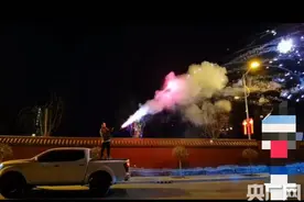 网红烟花“加特林”火爆网络 大量不合格产品涌向市场带来安全隐患图片