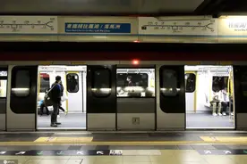 港铁东铁线新信号系统与新车正式投入运作图片