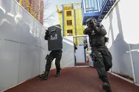 大写的帅！北京铁路特警冬季特训画面曝光图片