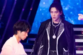 刘维模仿王一博获本尊认可：这也太像了图片