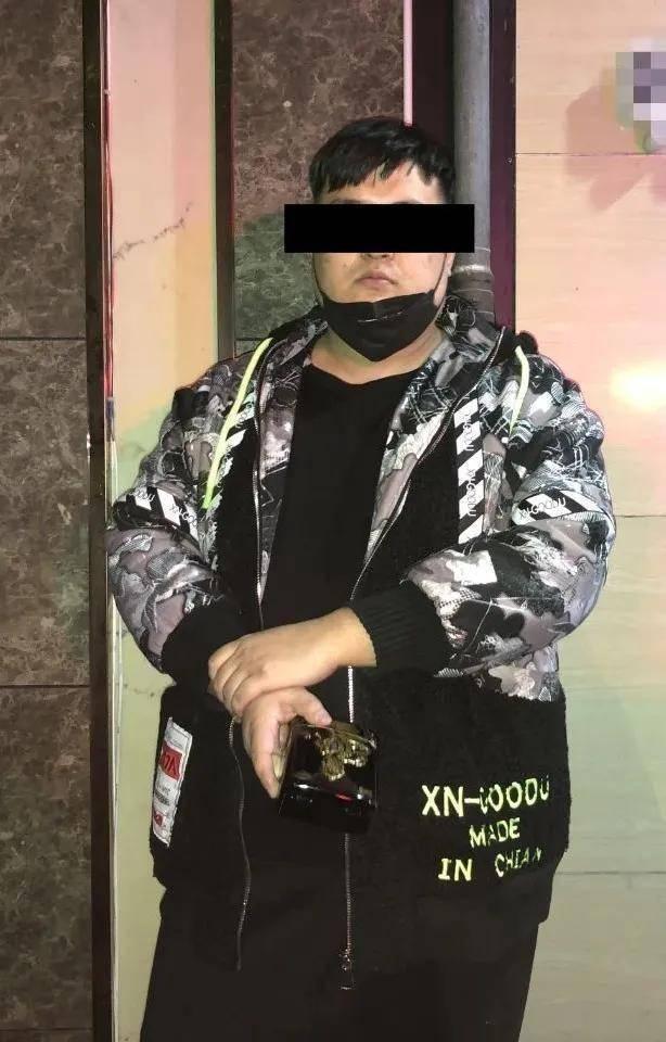 奥特曼小偷游戏（你多大了还拿这个浙江26岁男子多次偷奥特曼卡片）