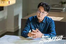 任达华吴刚从“破冰兄弟”到“猎人与狼”丨揭秘《海外行动》图片
