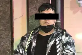 浙江海宁一小伙狂迷奥特曼偷文具店奥特曼卡片，被拘六日图片