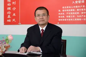 青岛第六十一中学给您拜年啦图片