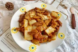 大厨教你这么做泡菜五花肉，营养又好吃图片