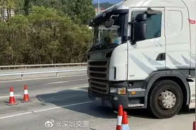 深圳盐田港拥堵持续多日，市民称回家要8小时，交警再发提示图片