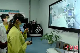 四川首个“5G+医疗机器人+VR”探视系统正式启用图片