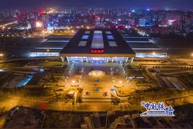 石家庄站恢复办理客运业务图片