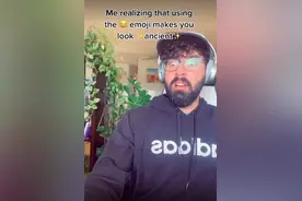 00后嘲笑80后的侧分，说中分才是最美？于是一堆女生去验证了一下图片