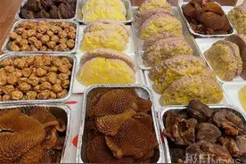 在美湖北人过年想尝家乡味道，武汉籍华侨夫妇烹制湖北菜外卖图片