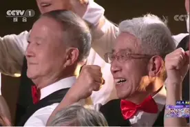 清华“老牌学霸”一曲《少年》燃爆全网 缘何能出走半生仍是少年？图片