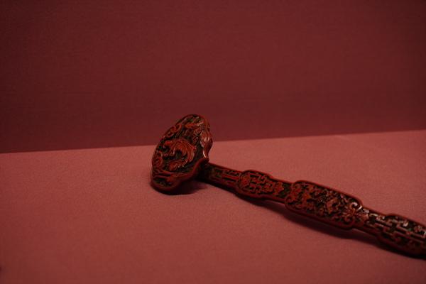 故宫“如意之展”：从画中如意看到清宫旧藏如意