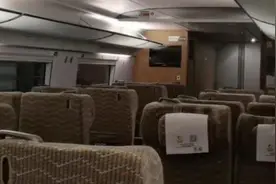 凌晨，一神秘列车从哈尔滨发出，只有一名乘客……突然，灯灭了……图片