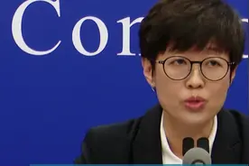北京儿童医院急诊科主任：不要让孩子独自燃放烟花爆竹视频封面