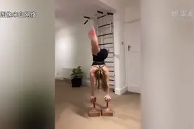 身体“三重折叠”！英国少女痴迷柔术图片