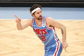 乔-哈里斯：愿意把12号让给阿德 新援是全明星但没架子图片