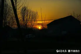 大年初一拍个全家福，留下老宅的眷恋和新生活的向往图片