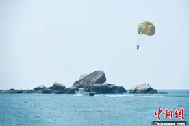 除夕三亚旅游酒店开房率57.20% 10万一晚别墅属按需定价图片