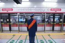 328.51万人次！杭州地铁单日客流刷新纪录，6号线新桥站更名为“阳陂湖站”图片