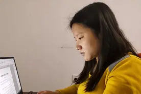 这位在部队过年的军嫂，写下了独特的爱的感悟……图片