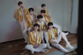 时代峰峻发声明维权，警告部分粉丝勿以应援名义卖周边集资图片