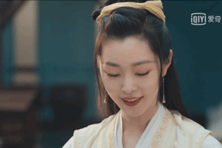 涓轰簡鍙樼編锛屽ス鏈厤涔熷お鐙犱簡鈥︹€? onerror=