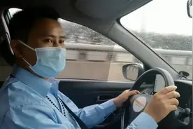 超过1亿人就地过年：你在他乡还好吗？图片