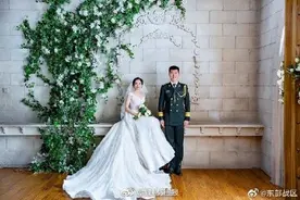 甜炸了！福建男中尉娶了河北女中士图片