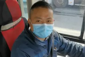 坚守者|春节在岗，南京公交司机连续11年坚守岗位视频封面