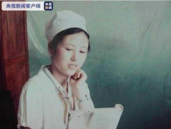 “妈妈24岁时，我认识了她”你好，我的“李焕英”