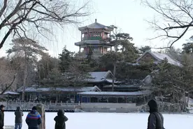 河北承德避暑山庄雪后美如画图片