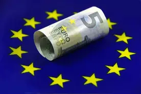 法国人在疫情期间热衷存钱 平均每月能存276欧元图片