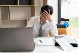 头痛忍忍就过去了？注意！这4种头痛没这么简单图片