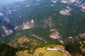 感动中国丨毛相林：向绝壁要天路的当代愚公图片