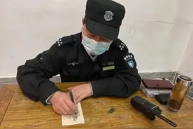 博物馆保安大叔上热搜！绝活惊艳网友……图片