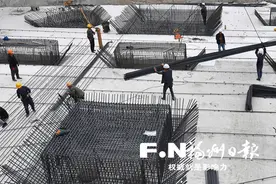 景湖佳园5月底完工 滨江市民广场力争明年底建成图片