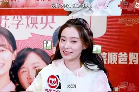 张小斐谈背贾玲的内心真实想法：我还以为多沉呢，这么轻图片