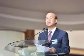 外交部部长助理刘显法履新澳门图片
