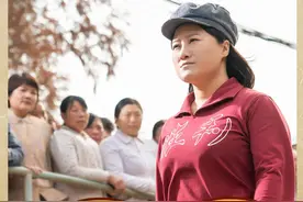 红星观察丨票房已破33亿元的“李焕英”，能让贾玲赚多少？图片