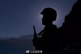 戍边英雄所在连期满士官100%主动留队图片