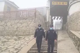 坚守者丨江心洲上的“背包民警”视频封面