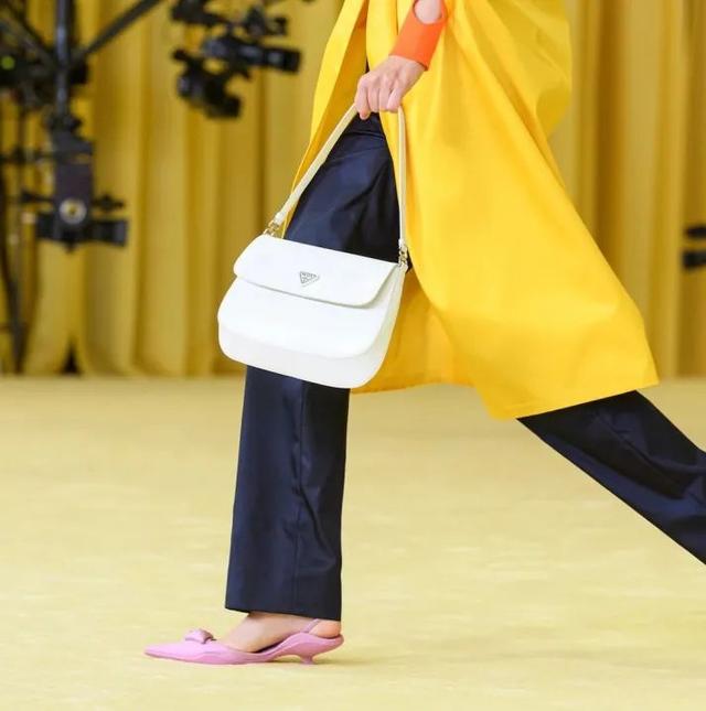 小猫秀场盒子破解版（入春第一鞋）