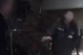 三锅故事汇｜女子在KTV被打 民警到场后肇事者竟再次动手图片