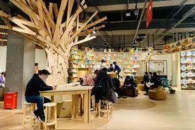 上海首家MUJI无印良品森林系旗舰店开进五角场，商圈春节日迎客近30万图片